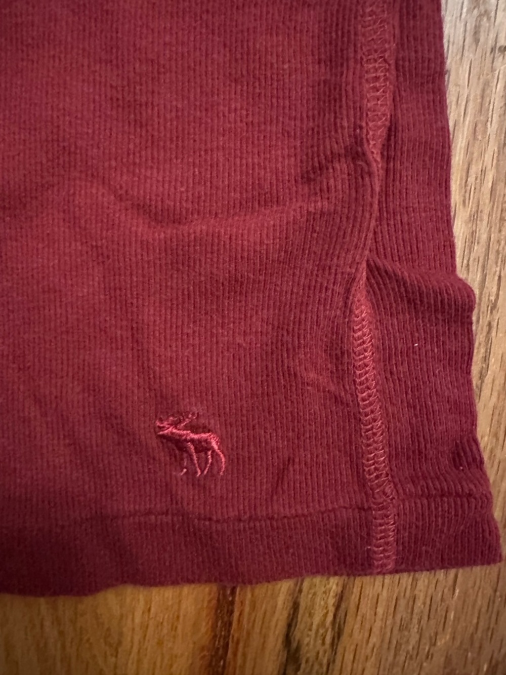 Abercrombie & Fitch XS Burgundy Stretch Long Tank Top Moose Logo Y2K - Picture 3 of 6